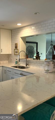 516 Postell Drive, St. Simons, GA 31522