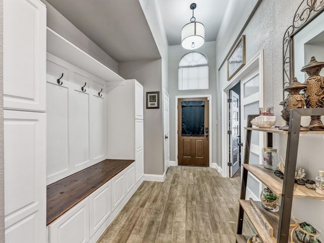 6404 Eagle Creek Drive, Flower Mound, TX 75028