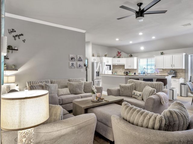 6404 Eagle Creek Drive, Flower Mound, TX 75028