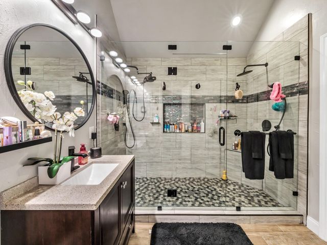 6404 Eagle Creek Drive, Flower Mound, TX 75028