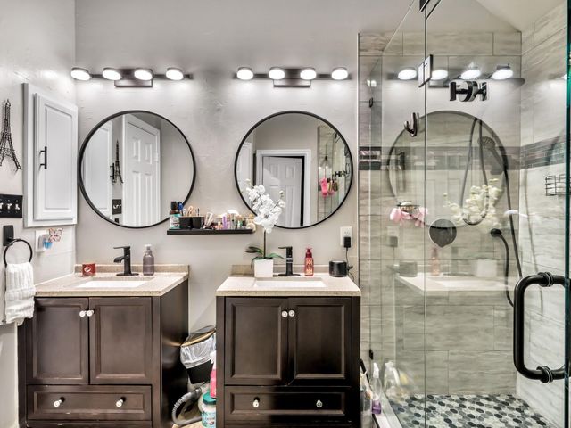 6404 Eagle Creek Drive, Flower Mound, TX 75028