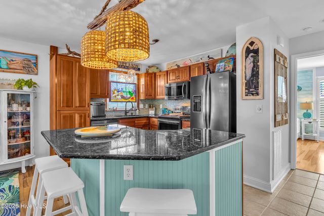 204 NE 60th Street, Oak Island, NC 28465
