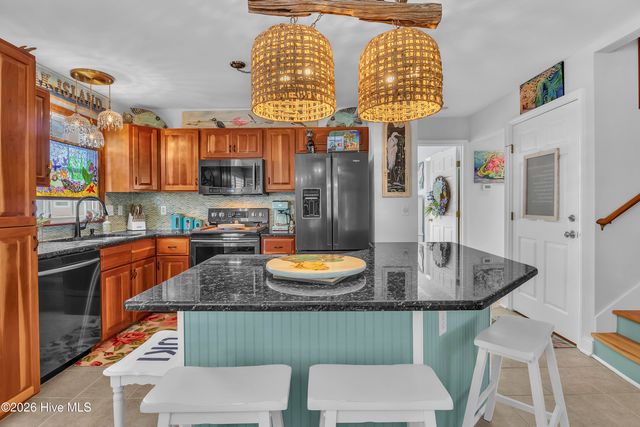 204 NE 60th Street, Oak Island, NC 28465