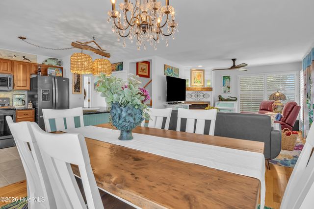 204 NE 60th Street, Oak Island, NC 28465