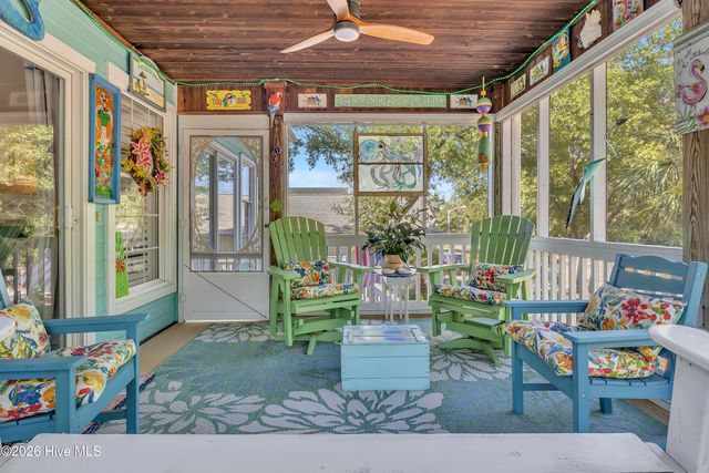 204 NE 60th Street, Oak Island, NC 28465
