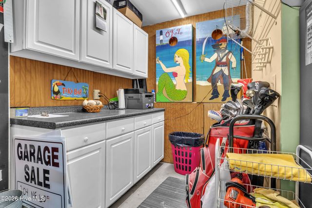 204 NE 60th Street, Oak Island, NC 28465