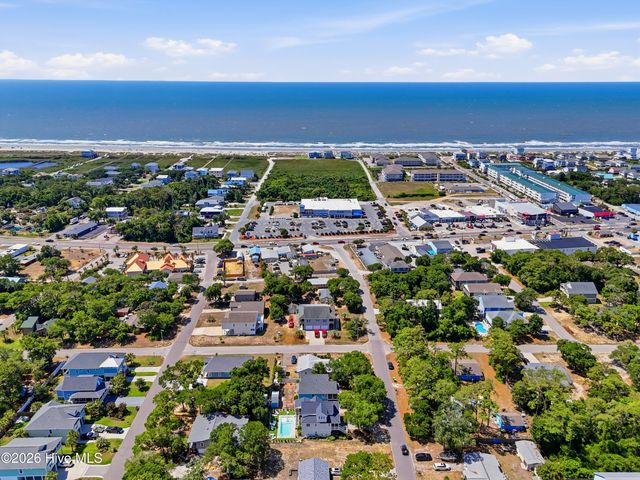 204 NE 60th Street, Oak Island, NC 28465