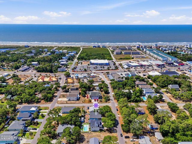 204 NE 60th Street, Oak Island, NC 28465