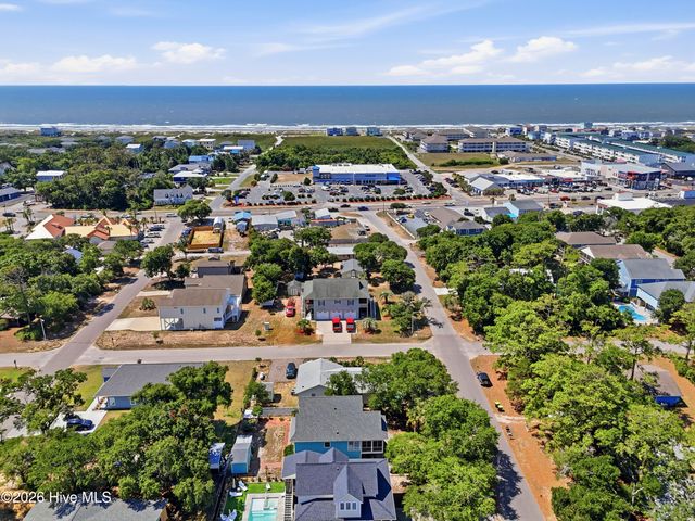204 NE 60th Street, Oak Island, NC 28465