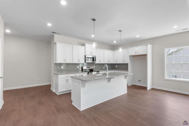 1046 Sun Valley Court C59, Macon, GA 31211