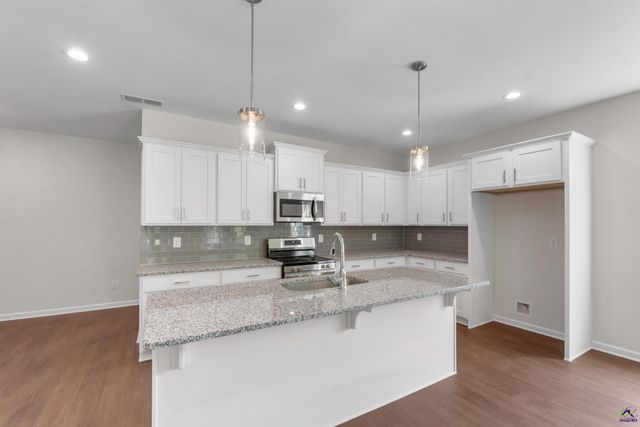 1046 Sun Valley Court C59, Macon, GA 31211