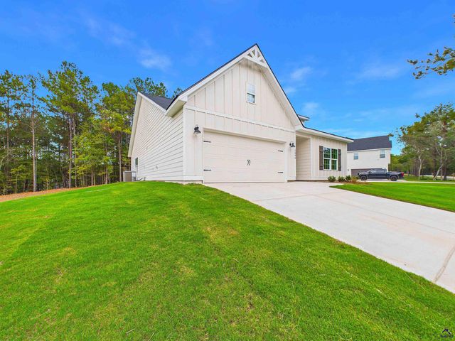 1046 Sun Valley Court C59, Macon, GA 31211