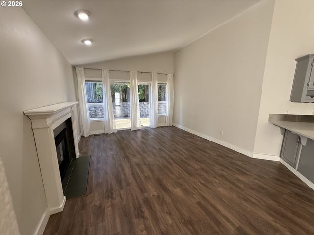 16628 Sw JORDAN Way, Portland, OR 97224