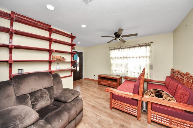 7410 Legacy Pines Drive, Cypress, TX 77433