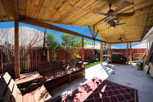 7410 Legacy Pines Drive, Cypress, TX 77433