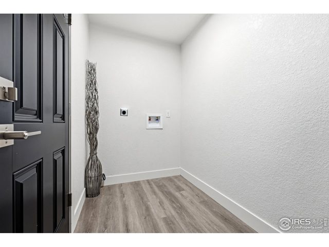 8120 Mummy Range Dr, Fort Collins, CO 80528