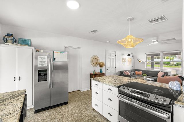 4939 100TH WAY N, St Petersburg, FL 33708