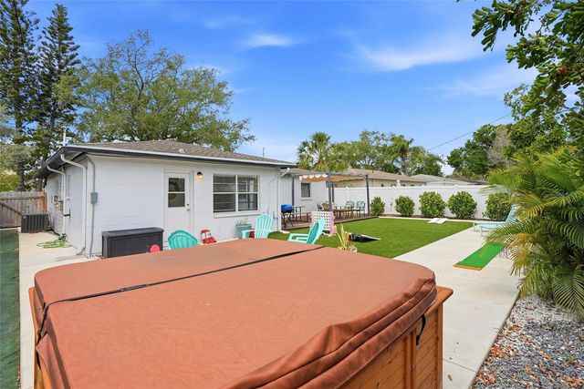 4939 100TH WAY N, St Petersburg, FL 33708