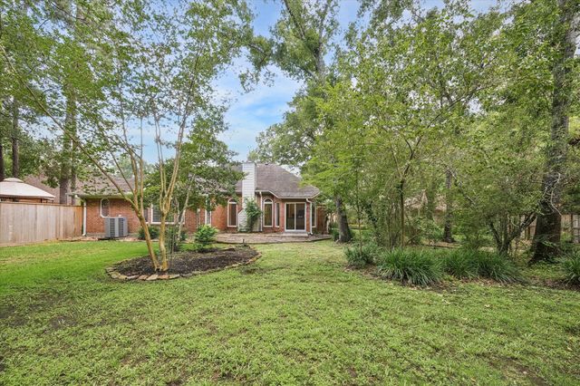 30 Skyland Place, The Woodlands, TX 77381