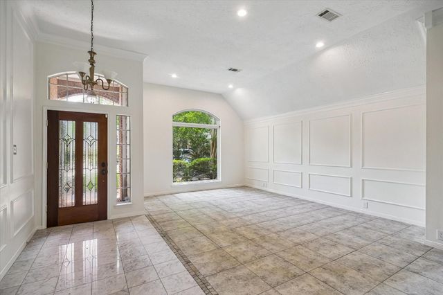 30 Skyland Place, The Woodlands, TX 77381