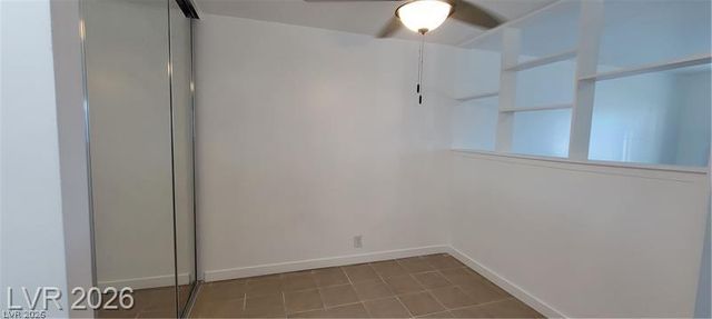 4600 Paradise Road 17, Las Vegas, NV 89169