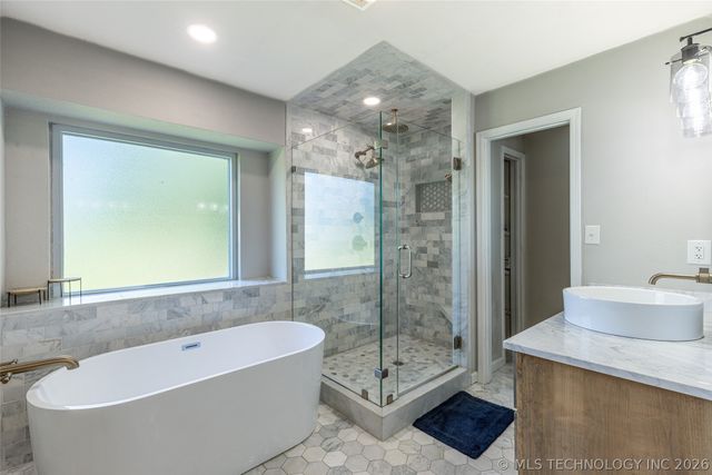 416 Timbercrest Road, Catoosa, OK 74015