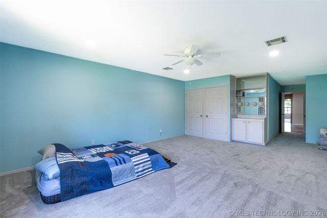 416 Timbercrest Road, Catoosa, OK 74015