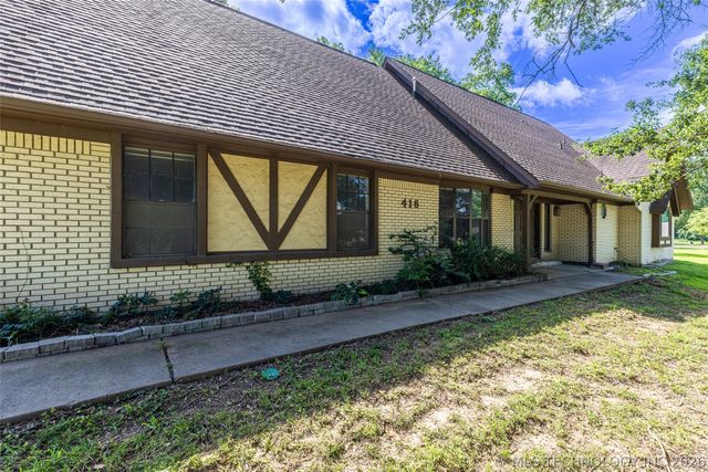 416 Timbercrest Road, Catoosa, OK 74015