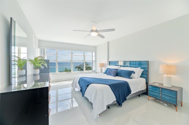 1021 HILLSBORO MILE 308, Hillsboro Beach, FL 33062