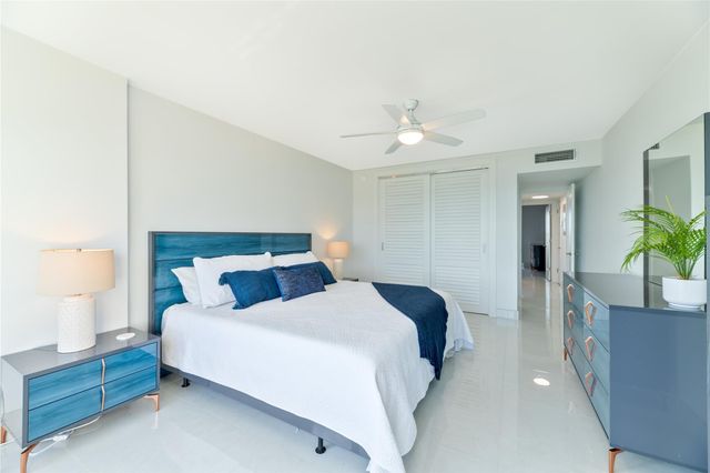 1021 HILLSBORO MILE 308, Hillsboro Beach, FL 33062