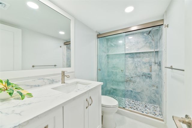 1021 HILLSBORO MILE 308, Hillsboro Beach, FL 33062