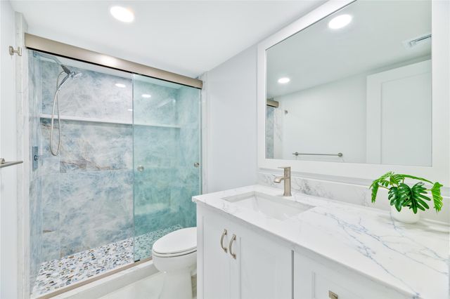 1021 HILLSBORO MILE 308, Hillsboro Beach, FL 33062