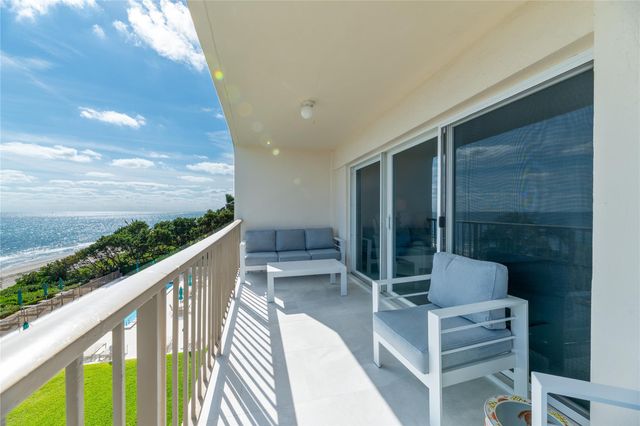 1021 HILLSBORO MILE 308, Hillsboro Beach, FL 33062