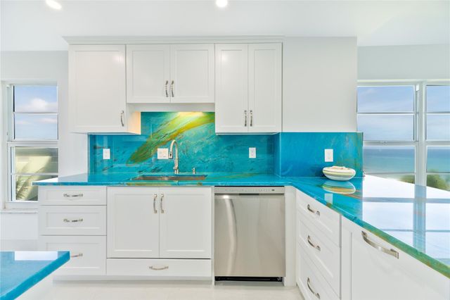 1021 HILLSBORO MILE 308, Hillsboro Beach, FL 33062