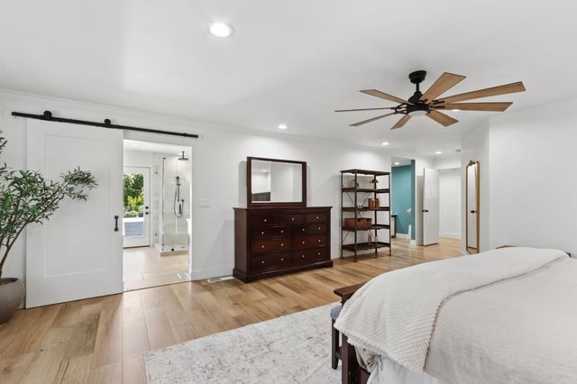 9105 Sunset Ave, Fair Oaks, CA 95628