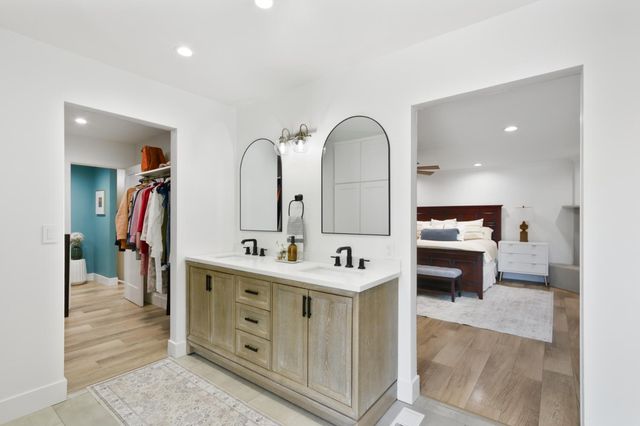 9105 Sunset Ave, Fair Oaks, CA 95628