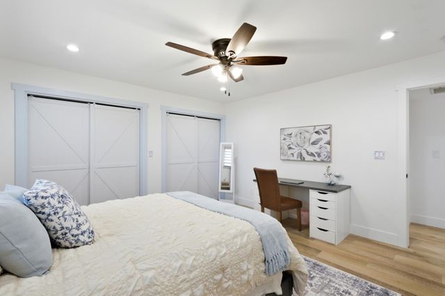 9105 Sunset Ave, Fair Oaks, CA 95628