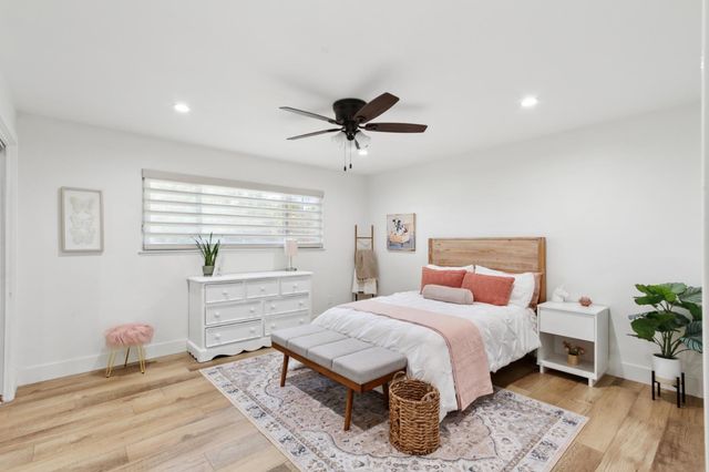 9105 Sunset Ave, Fair Oaks, CA 95628