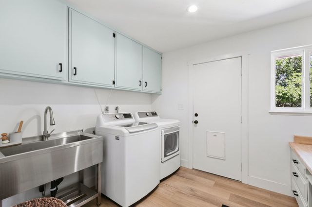 9105 Sunset Ave, Fair Oaks, CA 95628