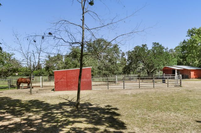 9105 Sunset Ave, Fair Oaks, CA 95628