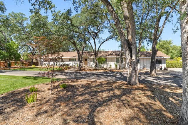 9105 Sunset Ave, Fair Oaks, CA 95628