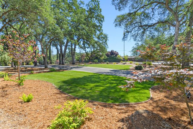 9105 Sunset Ave, Fair Oaks, CA 95628