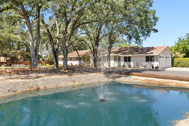 9105 Sunset Ave, Fair Oaks, CA 95628