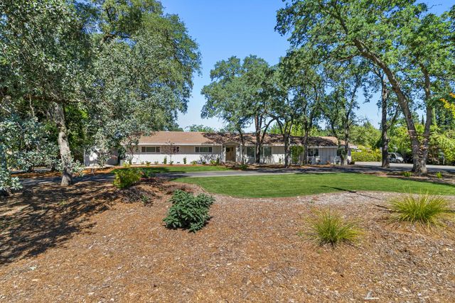 9105 Sunset Ave, Fair Oaks, CA 95628