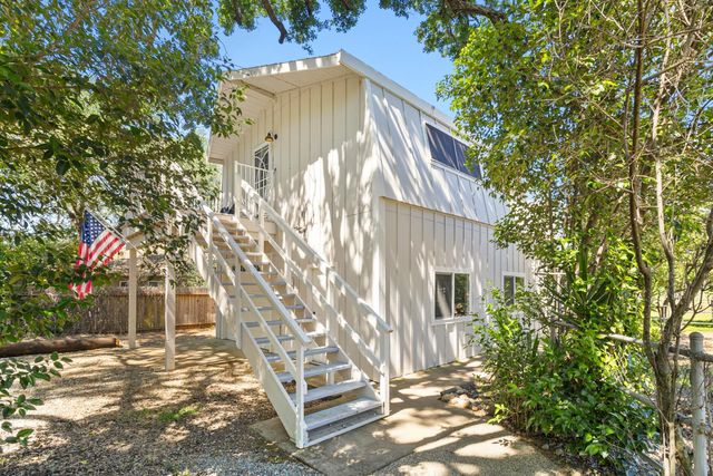 9105 Sunset Ave, Fair Oaks, CA 95628