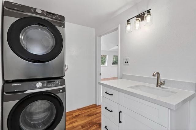 9105 Sunset Ave, Fair Oaks, CA 95628