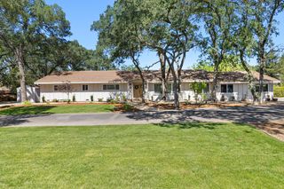 9105 Sunset Ave, Fair Oaks, CA 95628