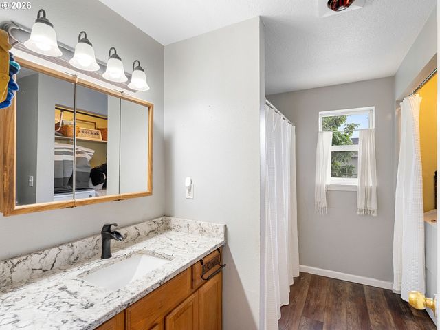 6442 Se 91ST Ave, Portland, OR 97266