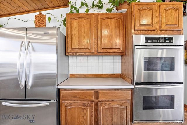 875 Nixon Gulch Road, Manhattan, MT 59741