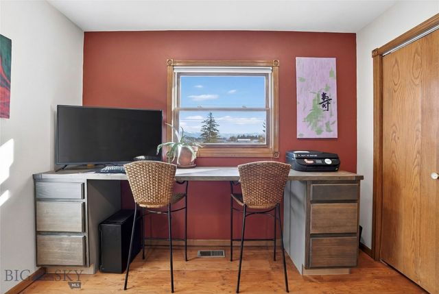 875 Nixon Gulch Road, Manhattan, MT 59741